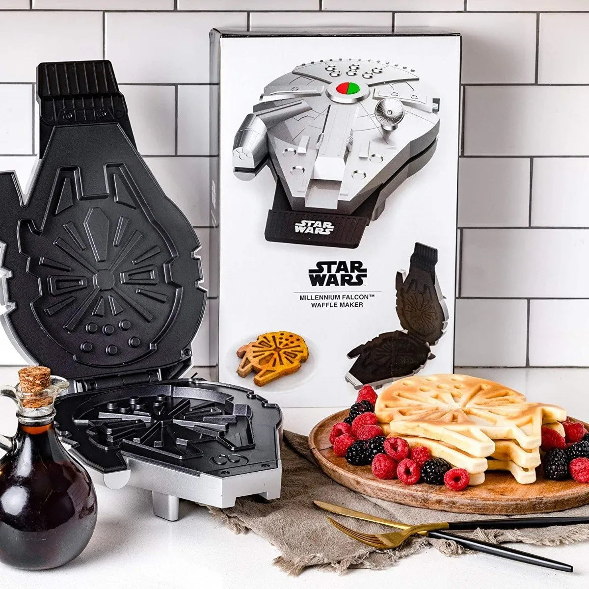 Deluxe Millennium Falcon Waffle Maker Standard